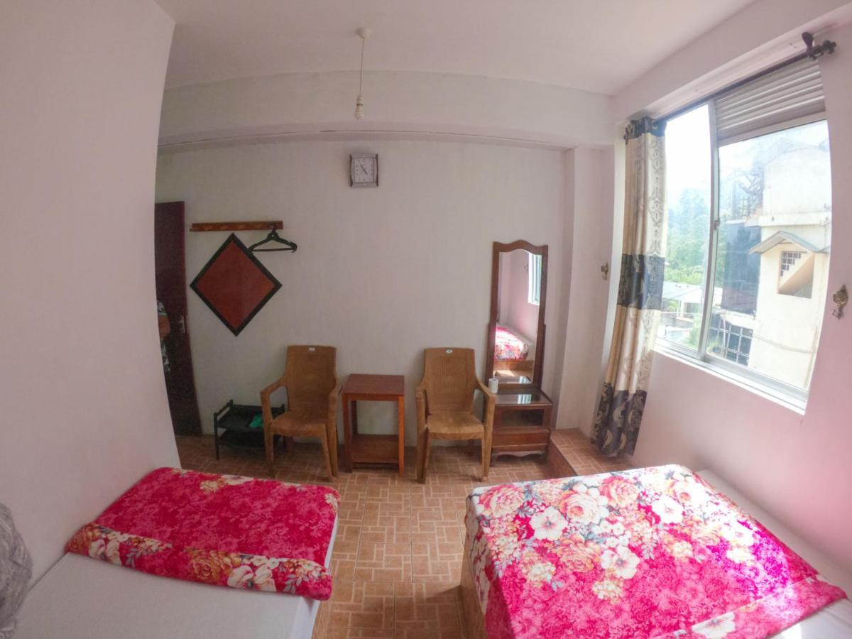 Hotel Siumi Rest Nallathanniya Exteriér fotografie