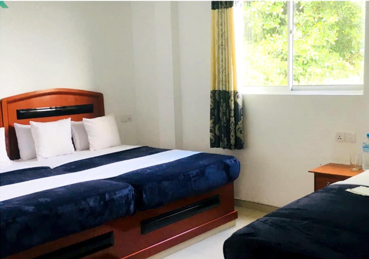 Hotel Siumi Rest Nallathanniya Exteriér fotografie